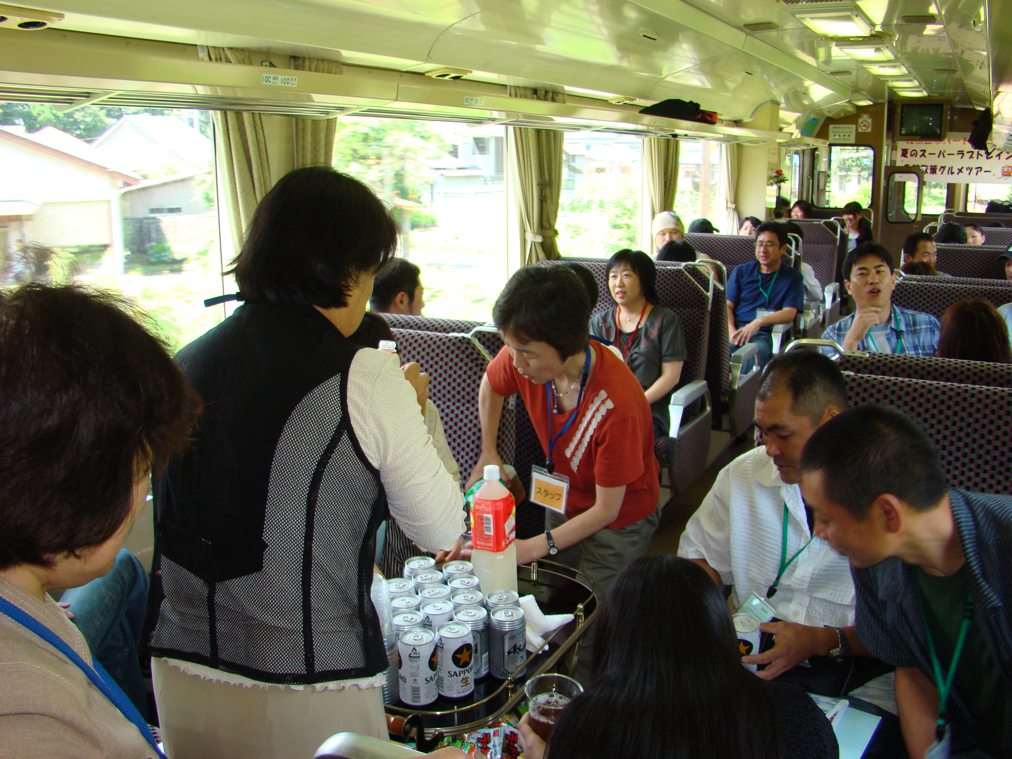 夏のスーパーラブトレインで角館散策グルメツアー